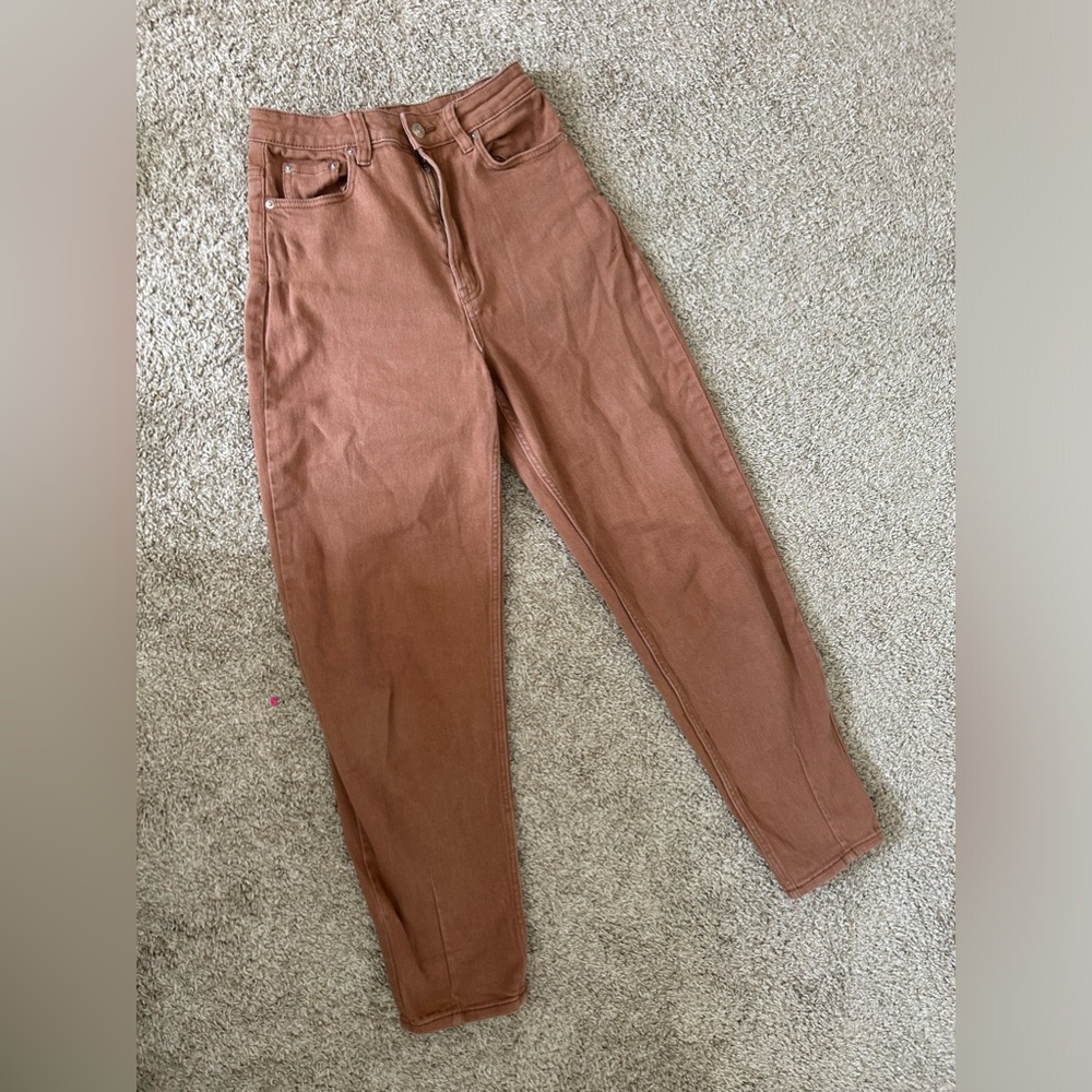 Size 4 High-Waisted Caramel Slim Fit Pants